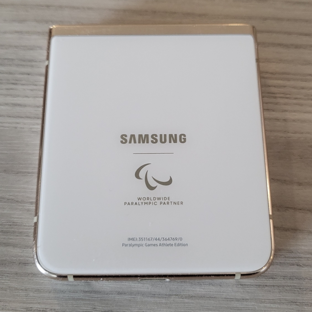 Samsung Galaxy Z Fip